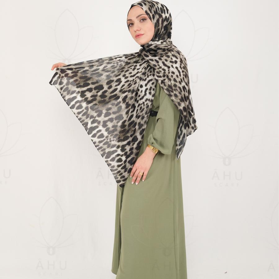Leopar Desen Pamuk İpek Şal  - Yeşil