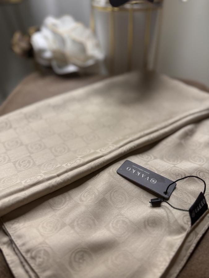 Vakko İtalyan Jakar İpeksi Şal- Krem